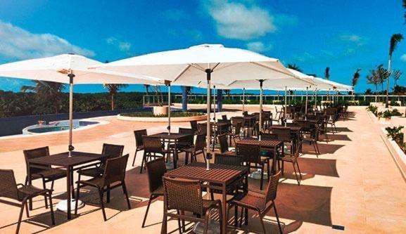 Salinas Park Resort - Apto 705 vista para o mar para até 5 pessoas Salinópolis Exterior foto